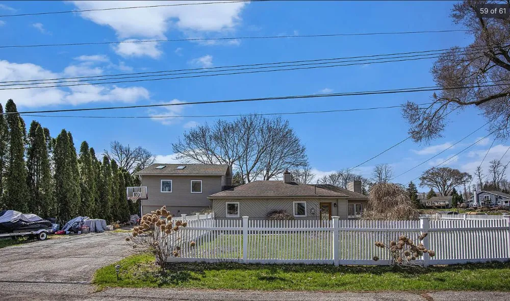 10401 Degrand Street White Lake, MI 48386
