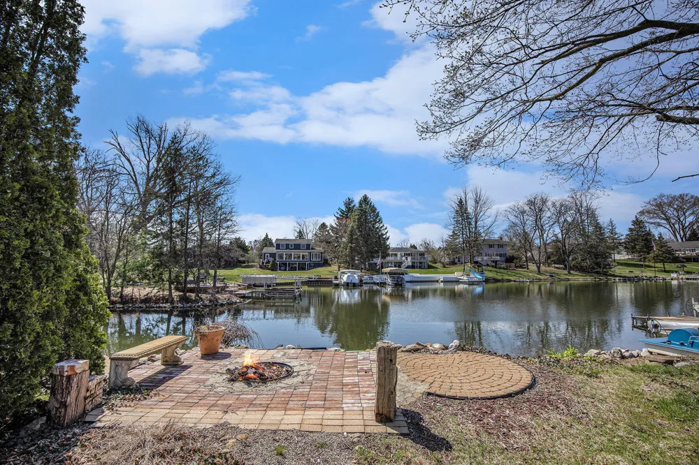 10401 Degrand Street White Lake, MI 48386
