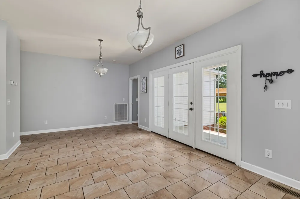 41 Harding Rd Leoma, TN 38468