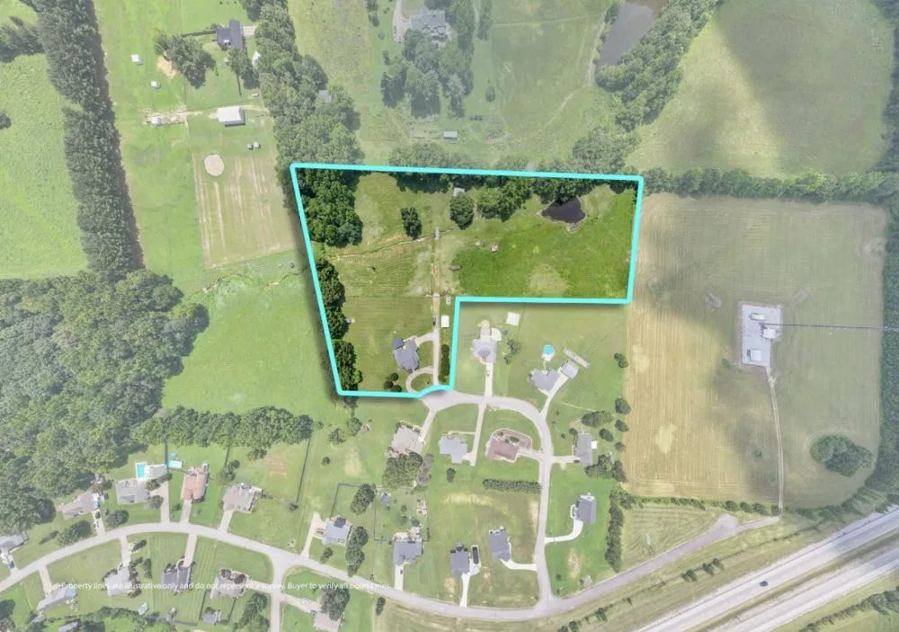 41 Harding Rd Leoma, TN 38468