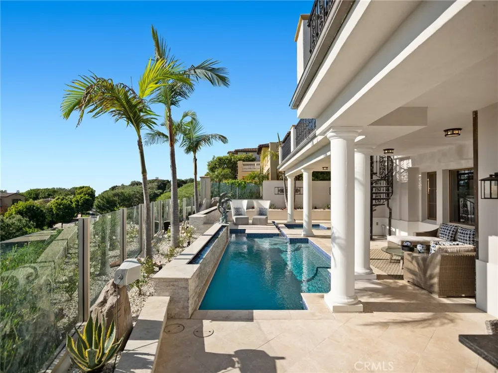 28 Via Coralle Newport Coast, CA 92657