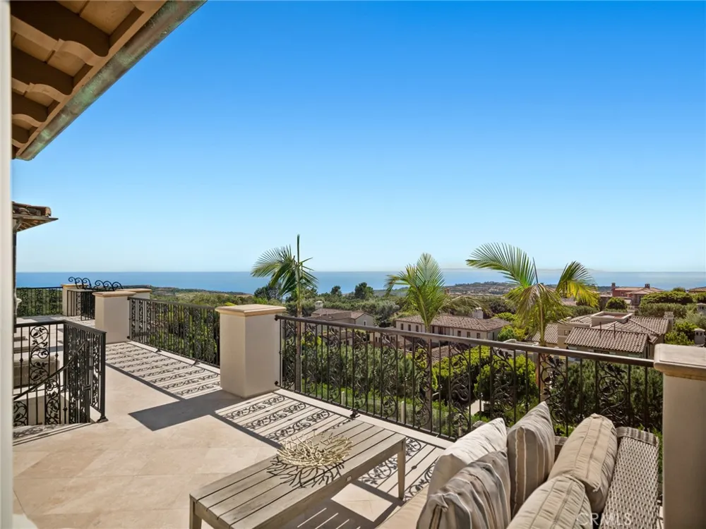 28 Via Coralle Newport Coast, CA 92657