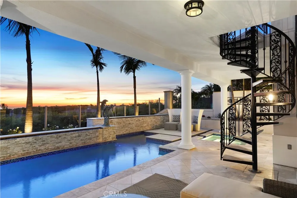 28 Via Coralle Newport Coast, CA 92657
