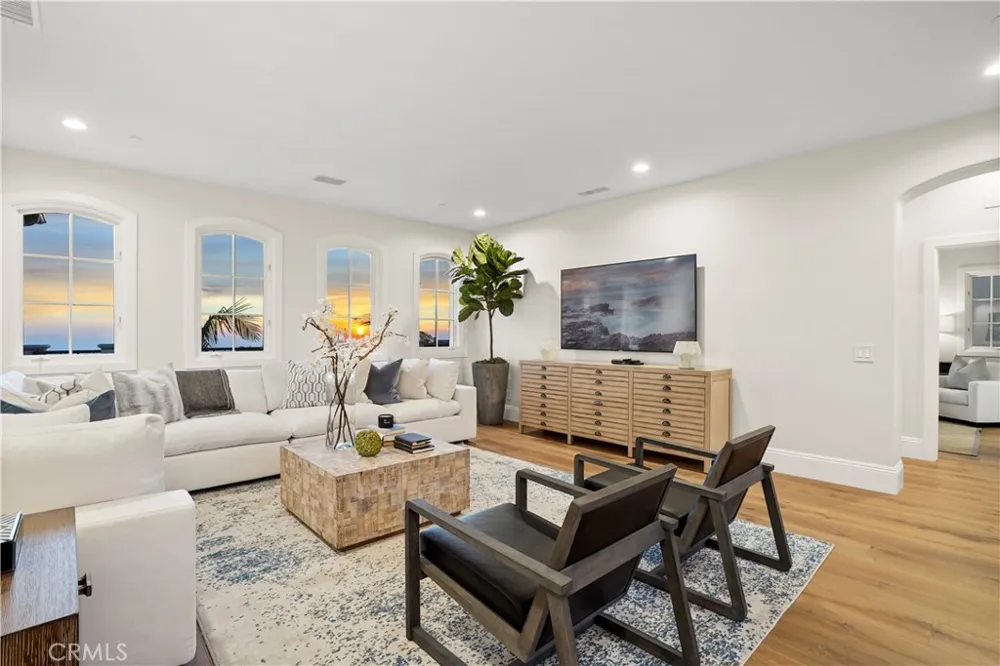 28 Via Coralle Newport Coast, CA 92657