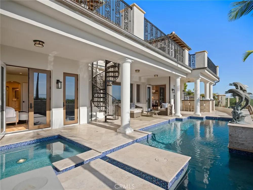 28 Via Coralle Newport Coast, CA 92657