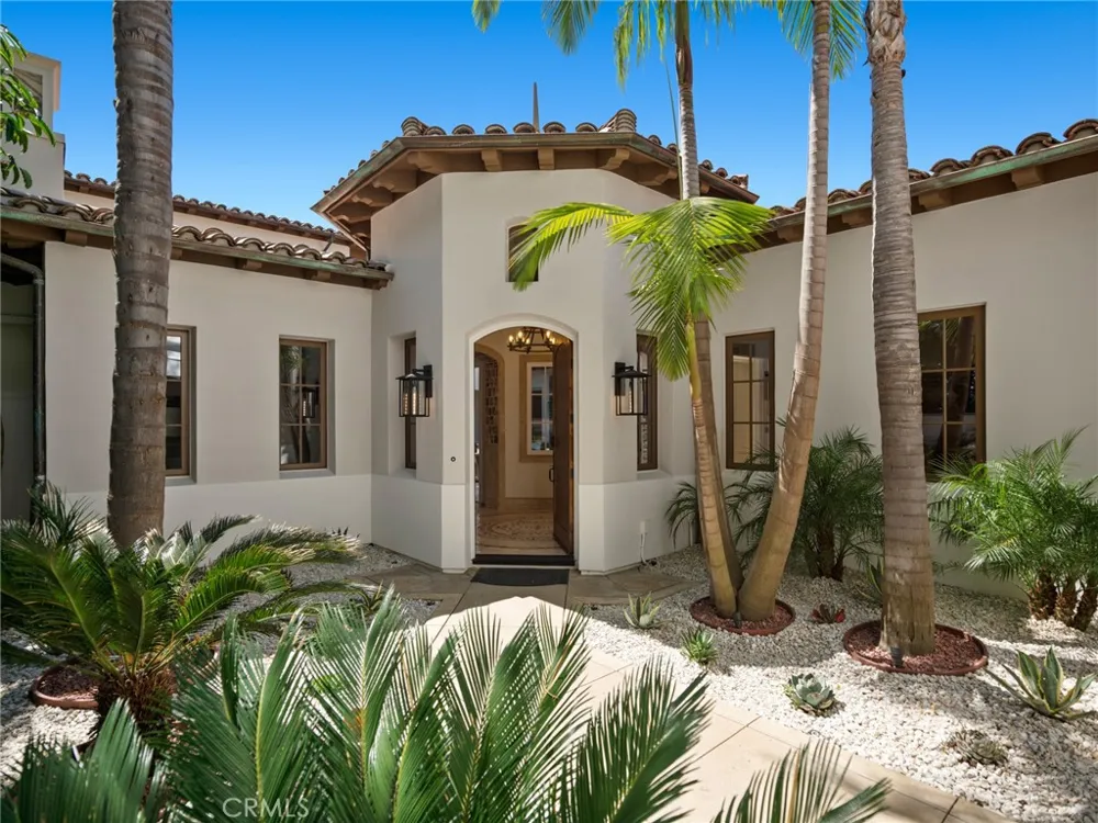 28 Via Coralle Newport Coast, CA 92657