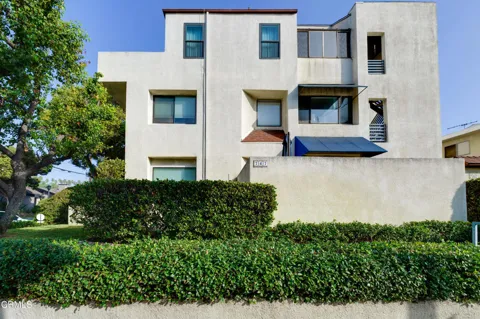 747 E California Boulevard #4