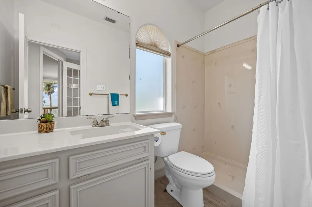 912 Waterview Portland, TX 78374