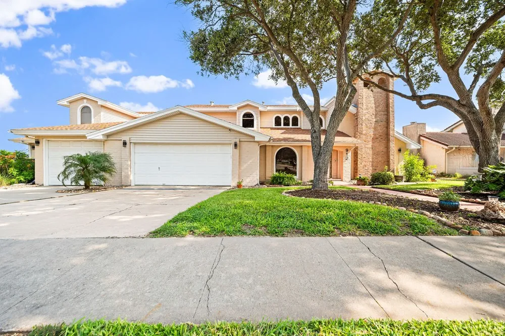912 Waterview Portland, TX 78374