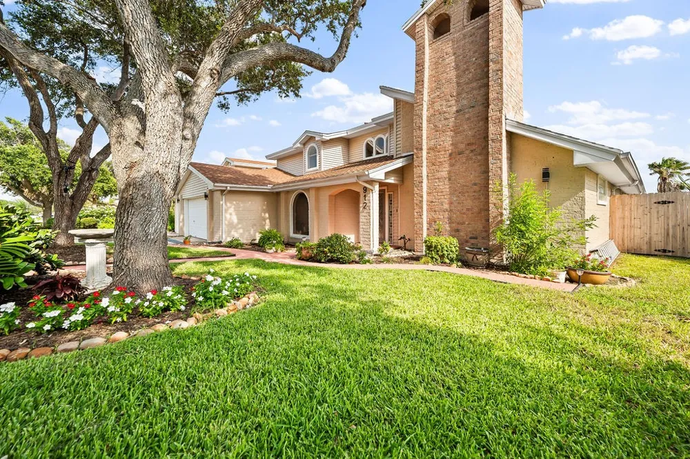 912 Waterview Portland, TX 78374