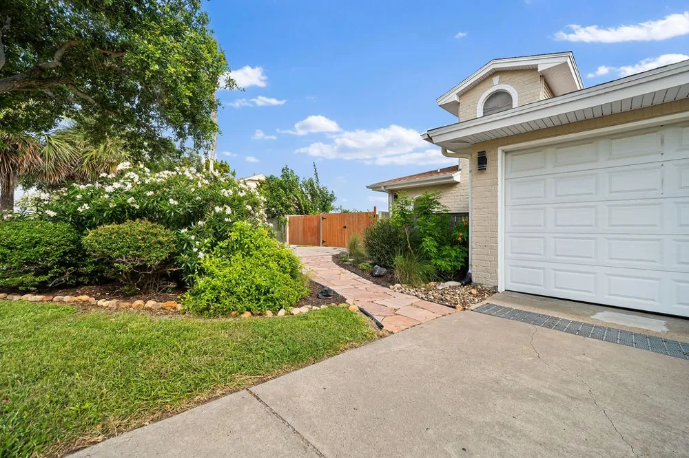 912 Waterview Portland, TX 78374