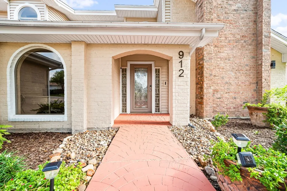 912 Waterview Portland, TX 78374