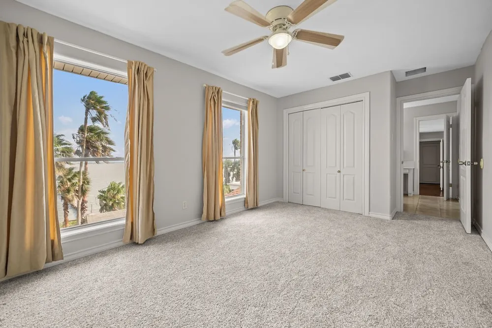 912 Waterview Portland, TX 78374