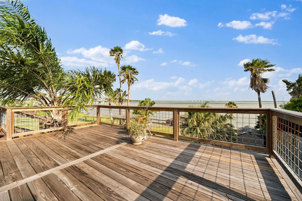 912 Waterview Portland, TX 78374
