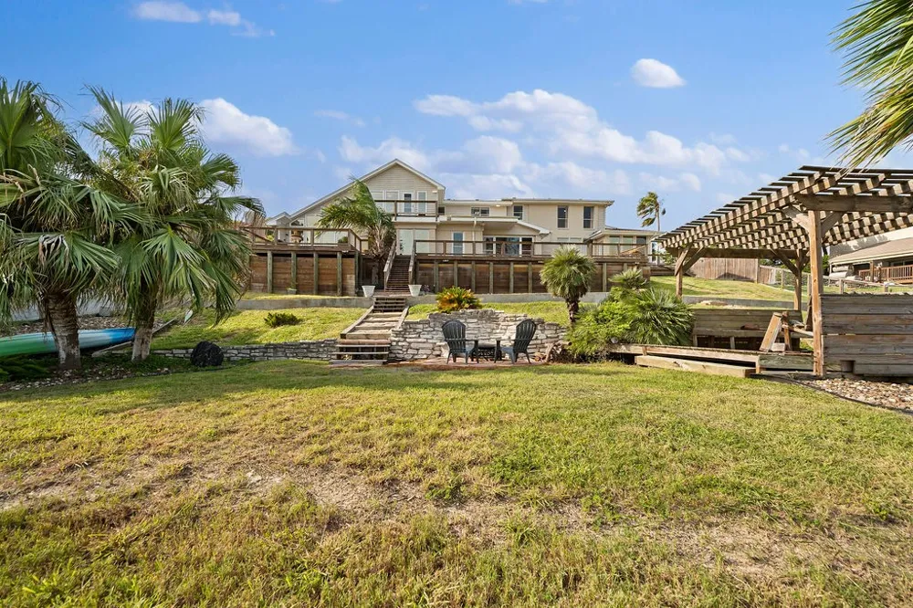 912 Waterview Portland, TX 78374