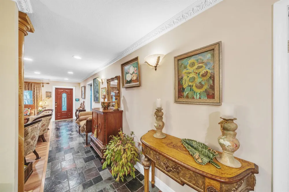 1900 SW 87th Avenue North Lauderdale, FL 33068