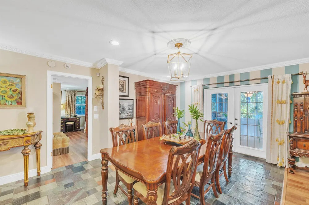 1900 SW 87th Avenue North Lauderdale, FL 33068