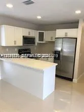 1575 NW 127th St #. North Miami, FL 33167