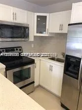 1575 NW 127th St #. North Miami, FL 33167