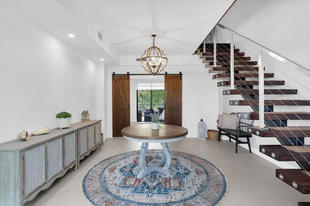 239 W Seaview Drive 