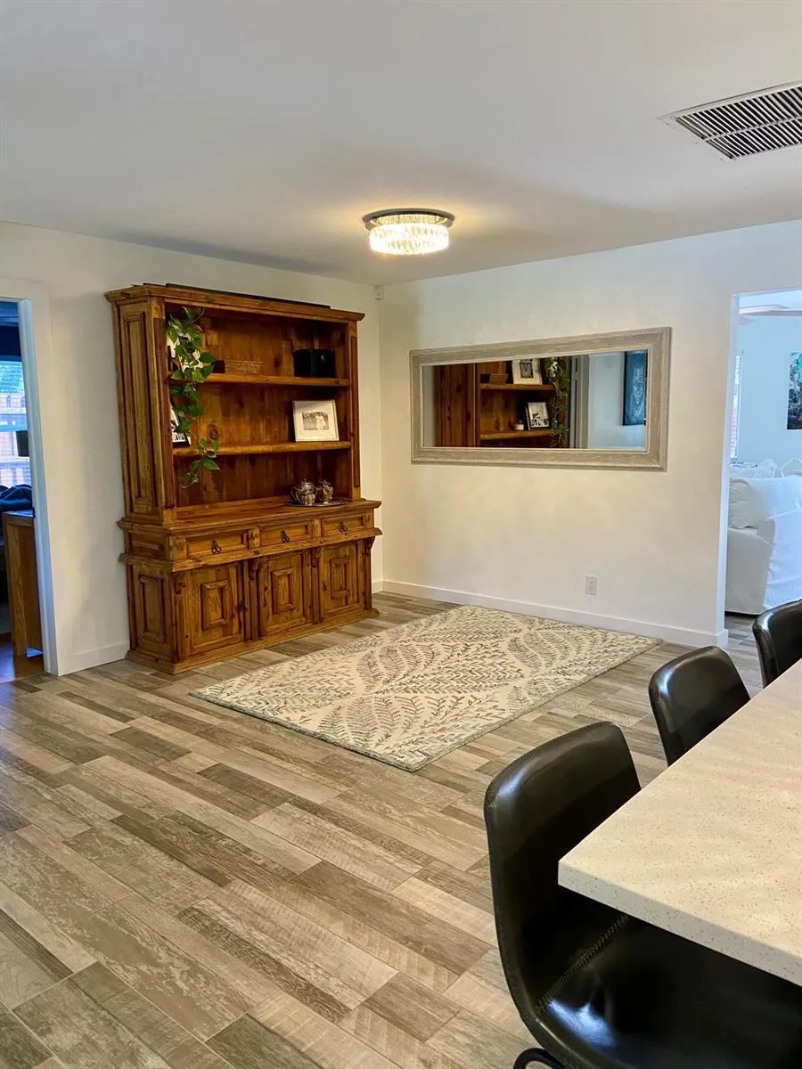 528 Date Palm Drive Lake Park, FL 33403