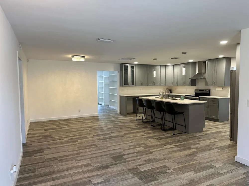 528 Date Palm Drive Lake Park, FL 33403