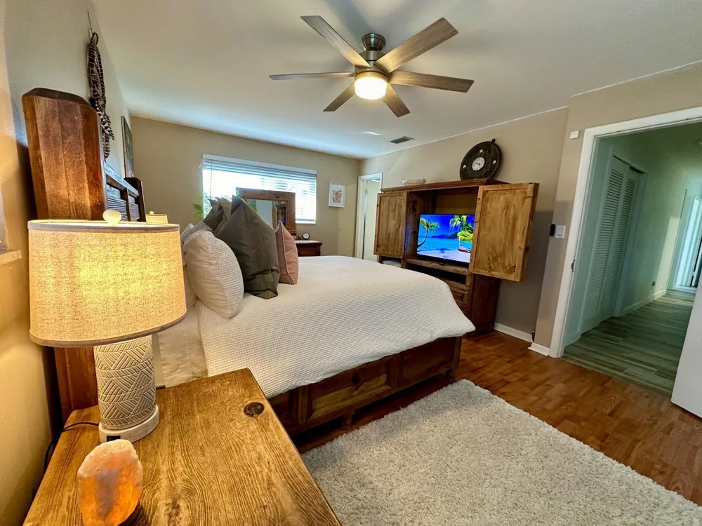 528 Date Palm Drive Lake Park, FL 33403