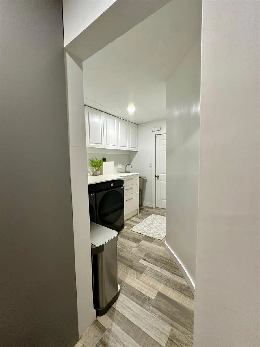 528 Date Palm Drive Lake Park, FL 33403