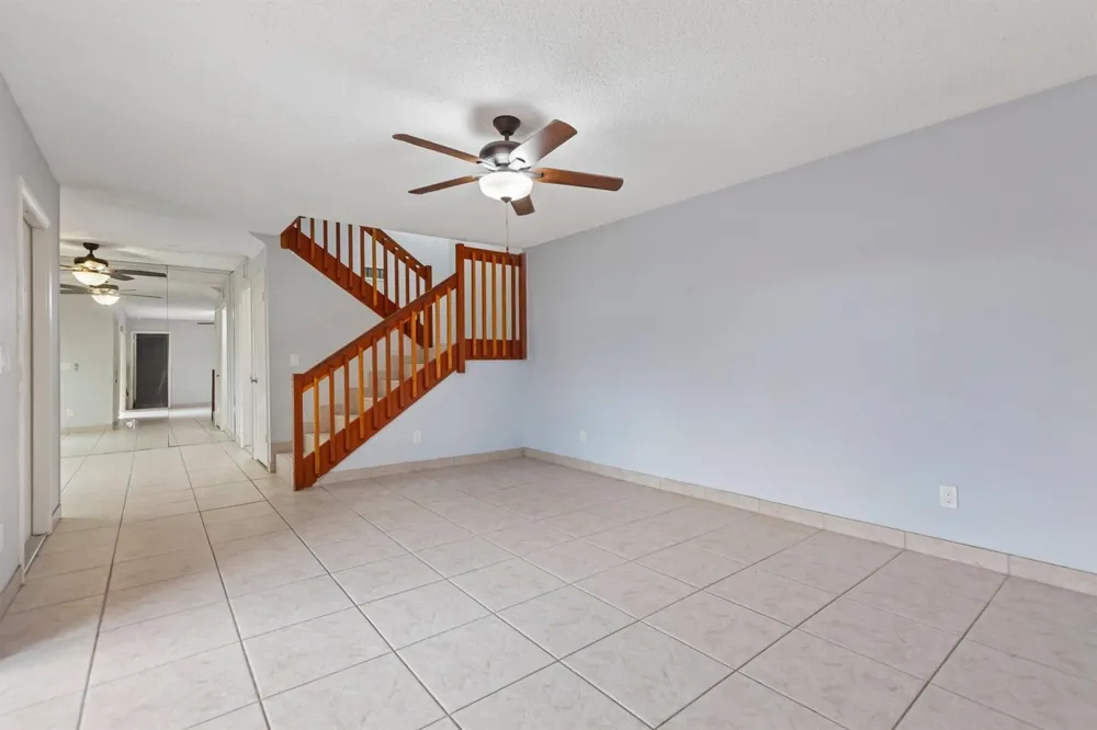 1176 SW 118th Terrace Davie, FL 33325