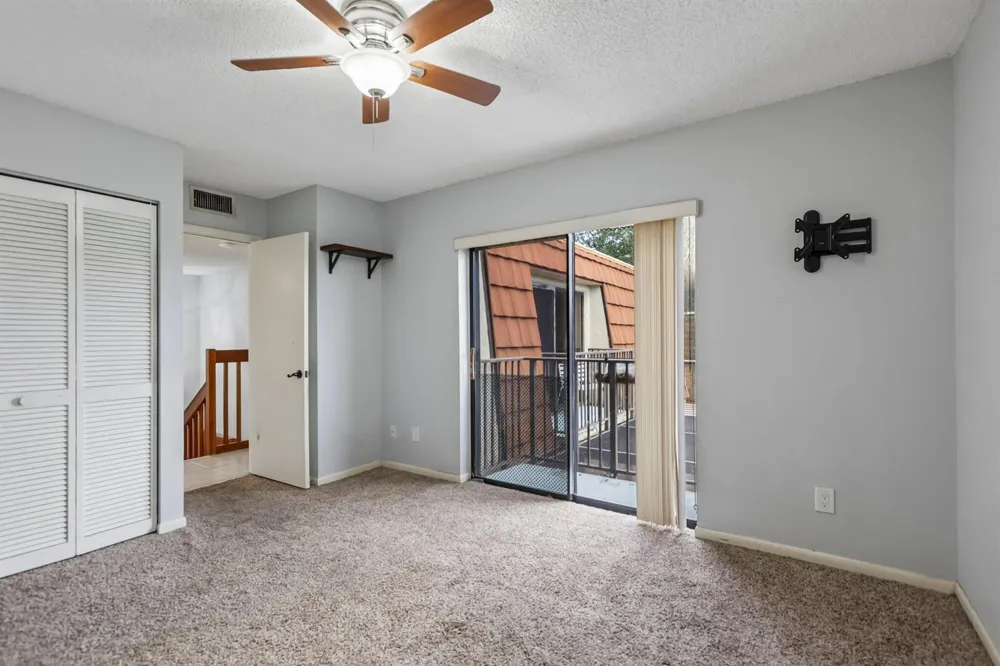 1176 SW 118th Terrace Davie, FL 33325