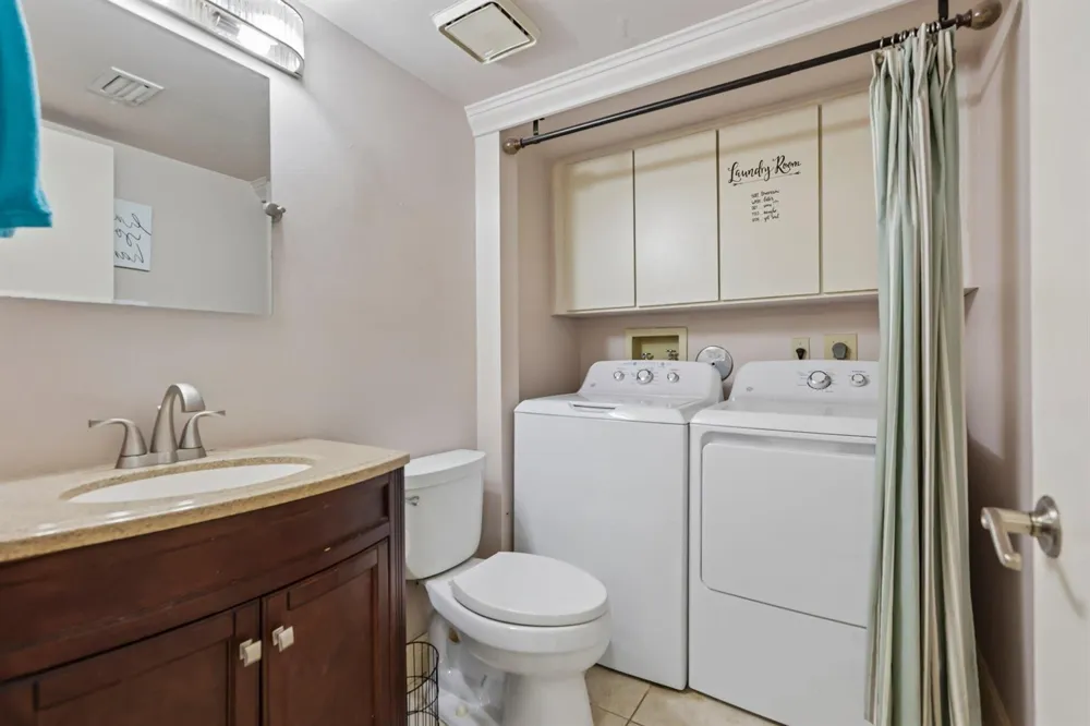 1176 SW 118th Terrace Davie, FL 33325