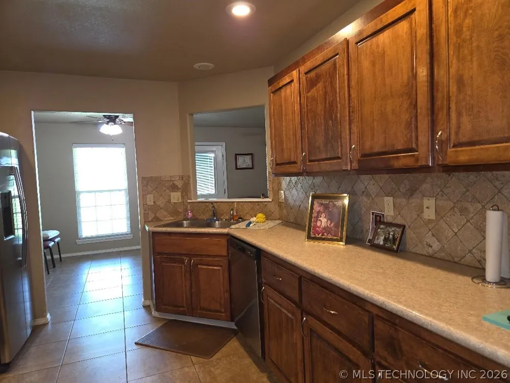 114956 S 4120 ROAD Eufaula, OK 74432