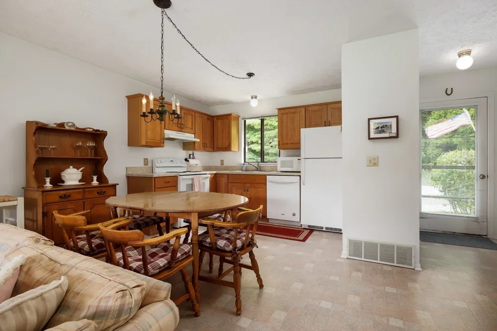 11255 E Fort Road Bingham Township, MI 49682