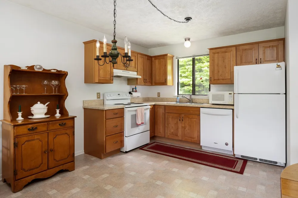 11255 E Fort Road Bingham Township, MI 49682