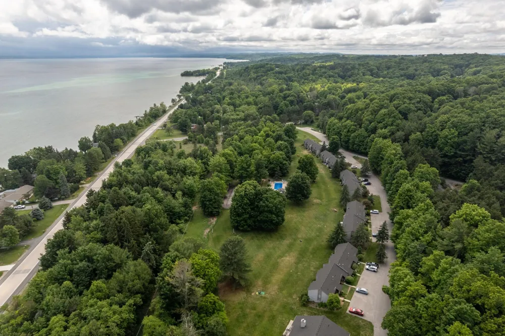 11255 E Fort Road Bingham Township, MI 49682