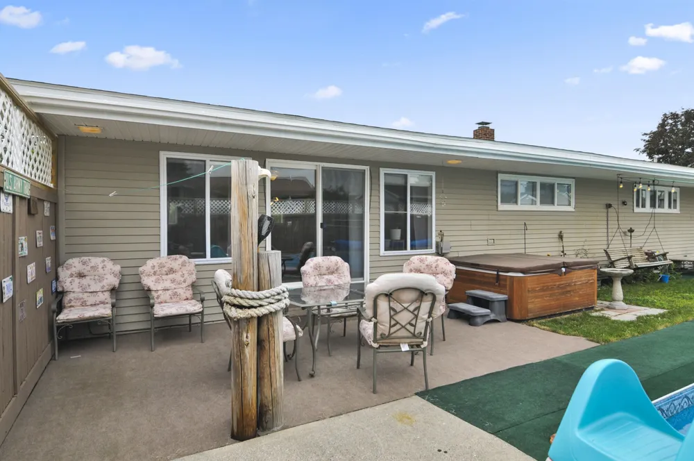 18116 205th Avenue Green Charter Township, MI 49307