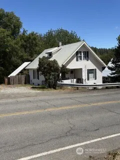 407 S 1st Street