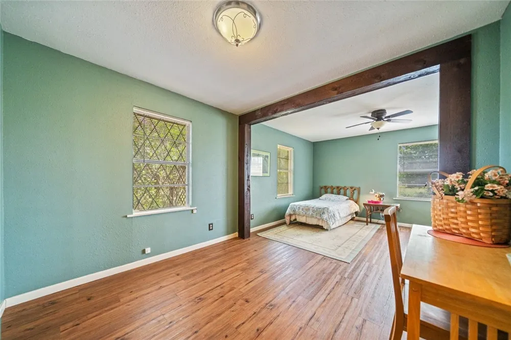 639 SW 10th St Premont, TX 78375