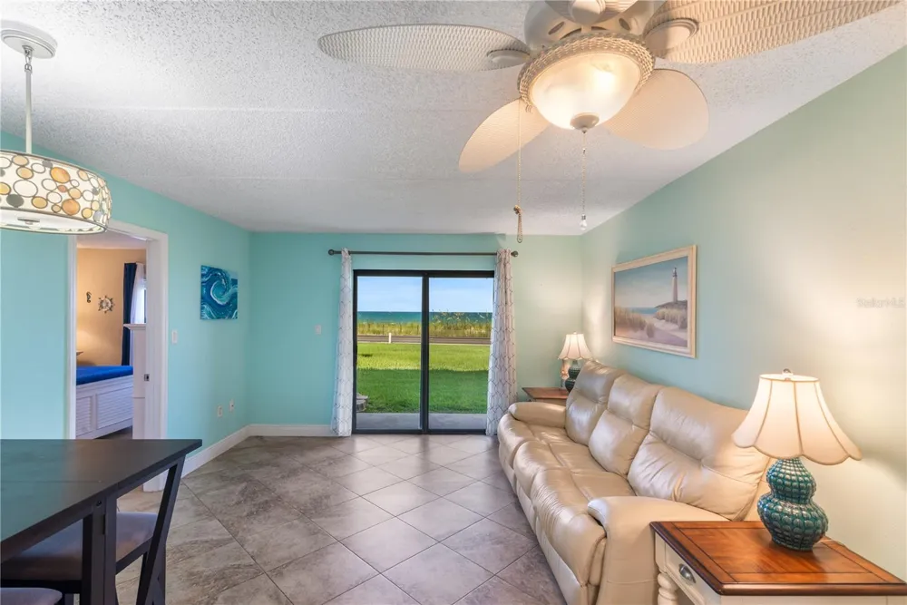 2390 OCEAN SHORE BOULEVARD #1040 Ormond Beach, FL 32176