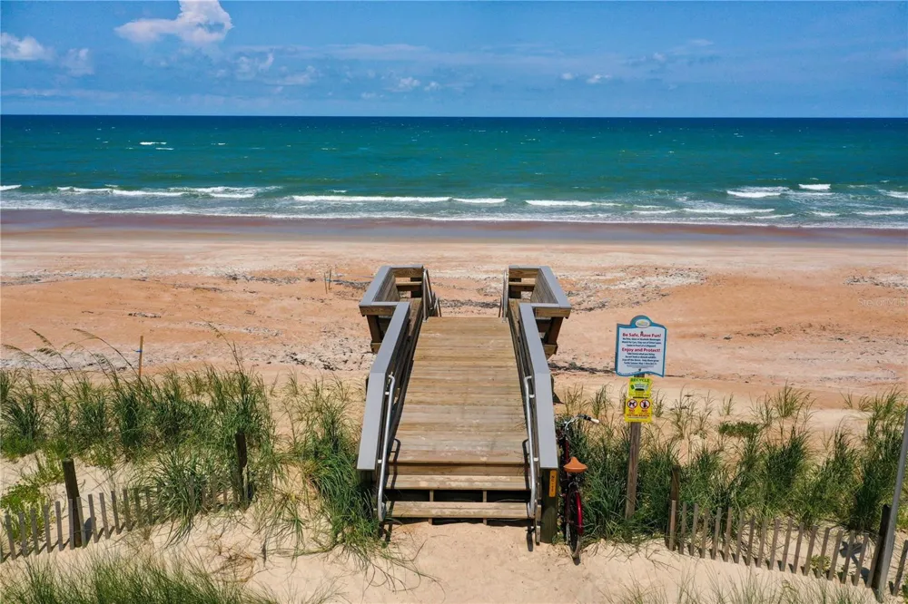 2390 OCEAN SHORE BOULEVARD #1040 Ormond Beach, FL 32176