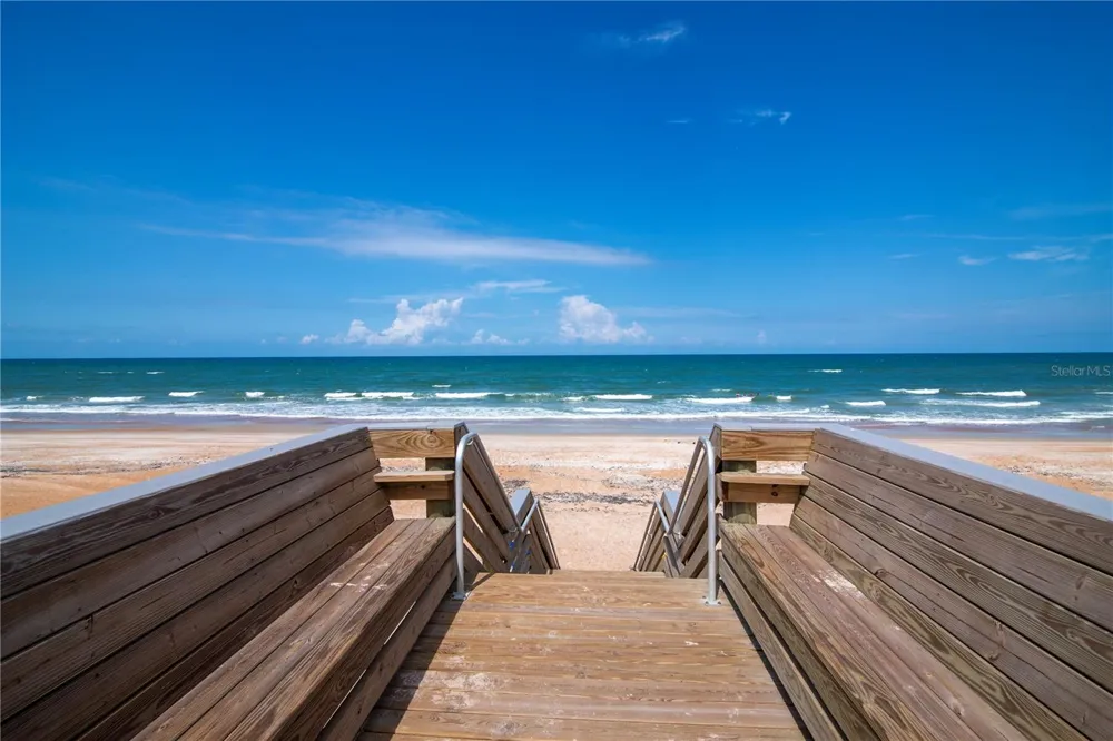 2390 OCEAN SHORE BOULEVARD #1040 Ormond Beach, FL 32176
