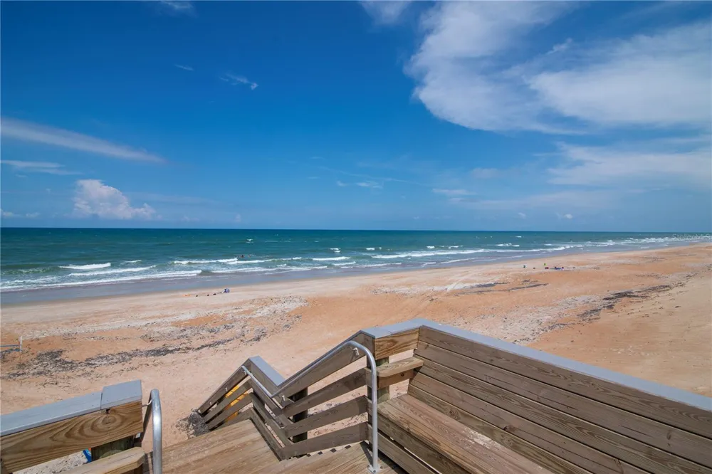 2390 OCEAN SHORE BOULEVARD #1040 Ormond Beach, FL 32176