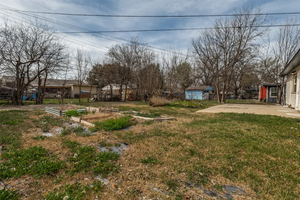800 E Tucker Boulevard Arlington, TX 76010
