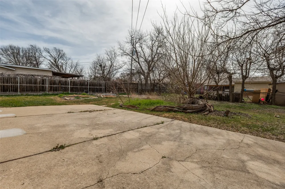 800 E Tucker Boulevard Arlington, TX 76010