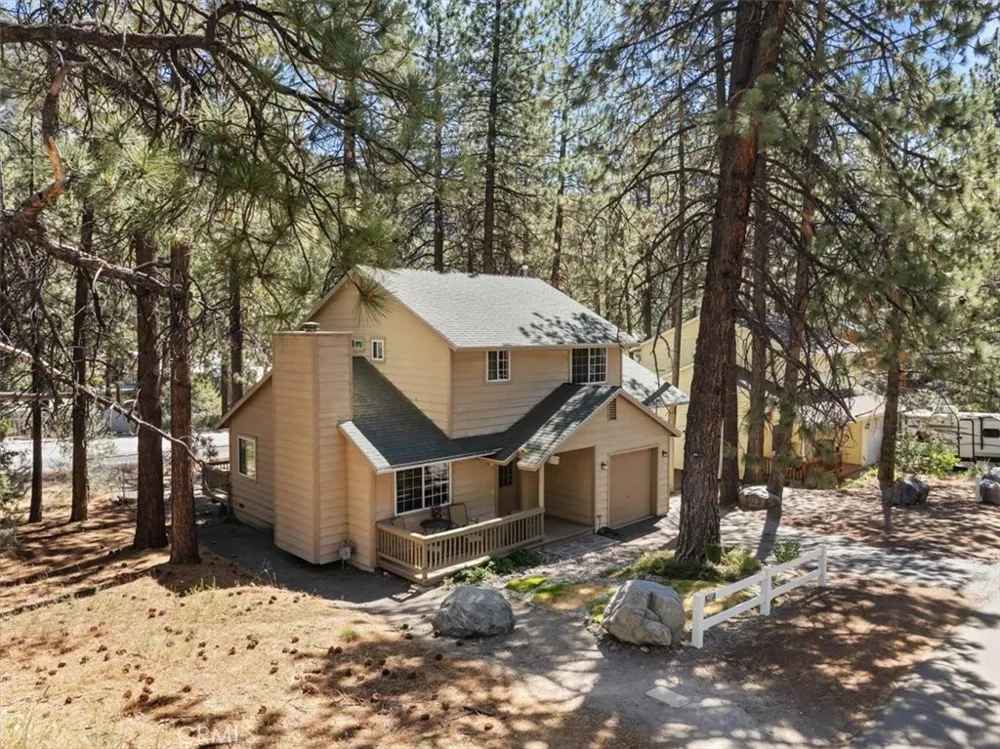 1536 Ross Wrightwood, CA 92397