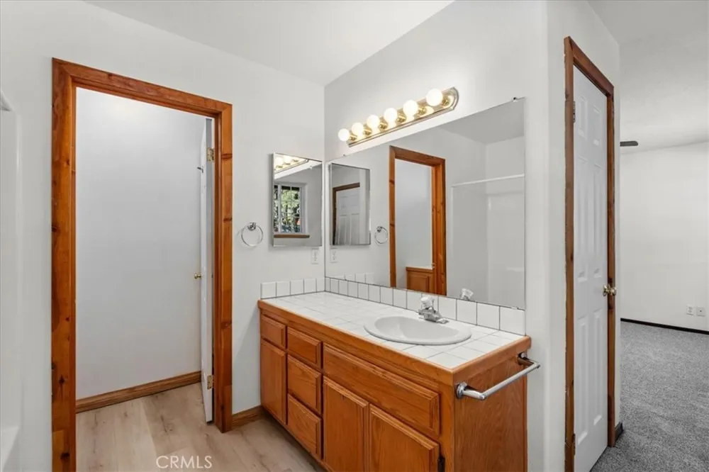 1536 Ross Wrightwood, CA 92397