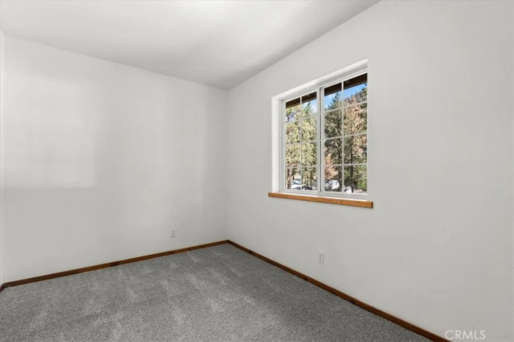 1536 Ross Wrightwood, CA 92397
