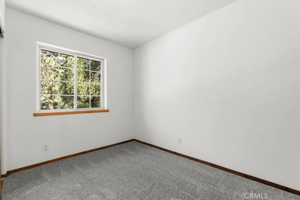 1536 Ross Wrightwood, CA 92397