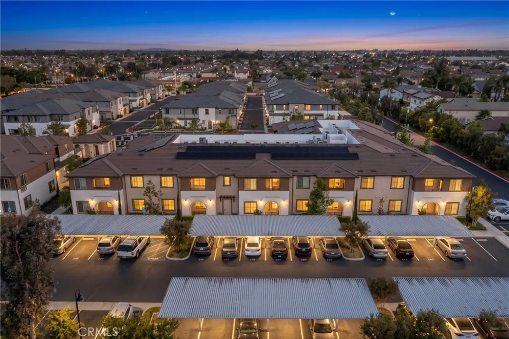 9001 Cerise Lane #111 Cypress, CA 90630