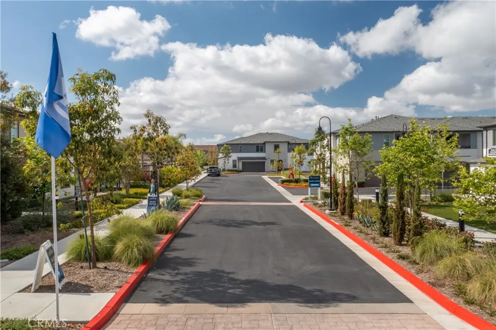 9001 Cerise Lane #111 Cypress, CA 90630